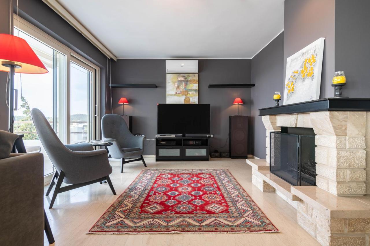 Sunlight House - Palatial Fully Equipped Apartment Near The Sea Афины Экстерьер фото